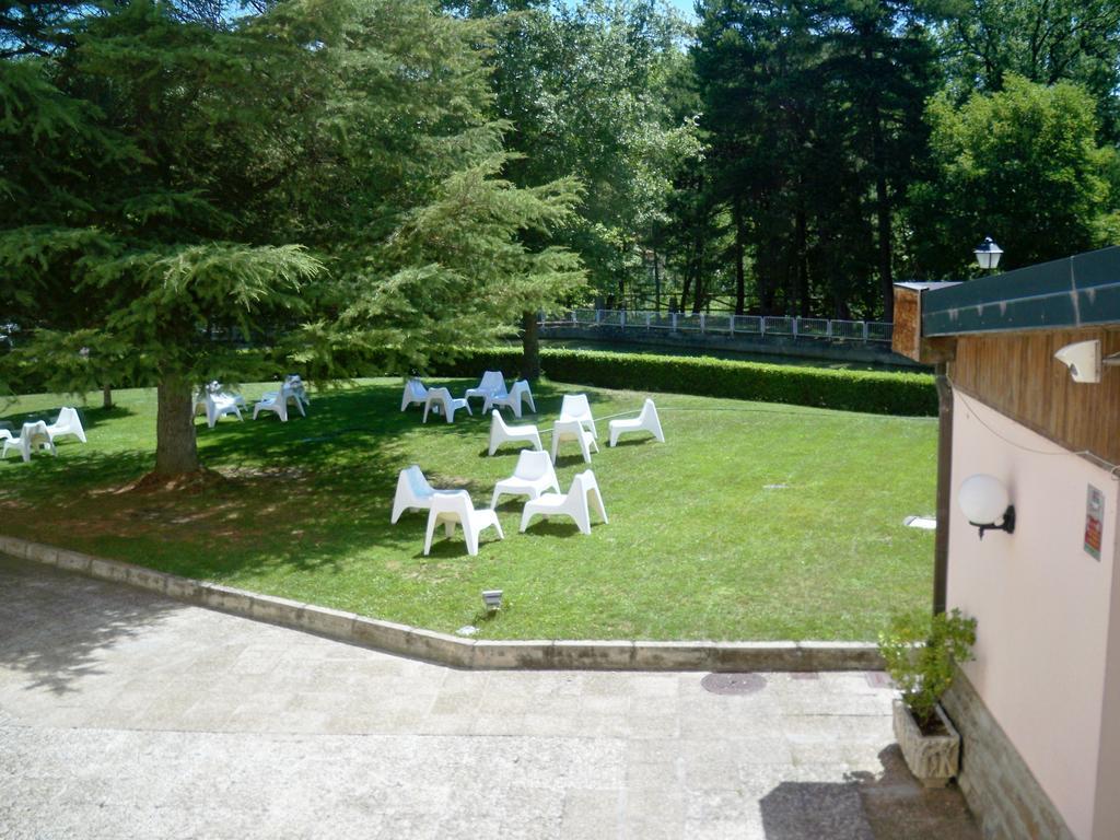 Hotel La Pardina Sabiñánigo Eksteriør bilde