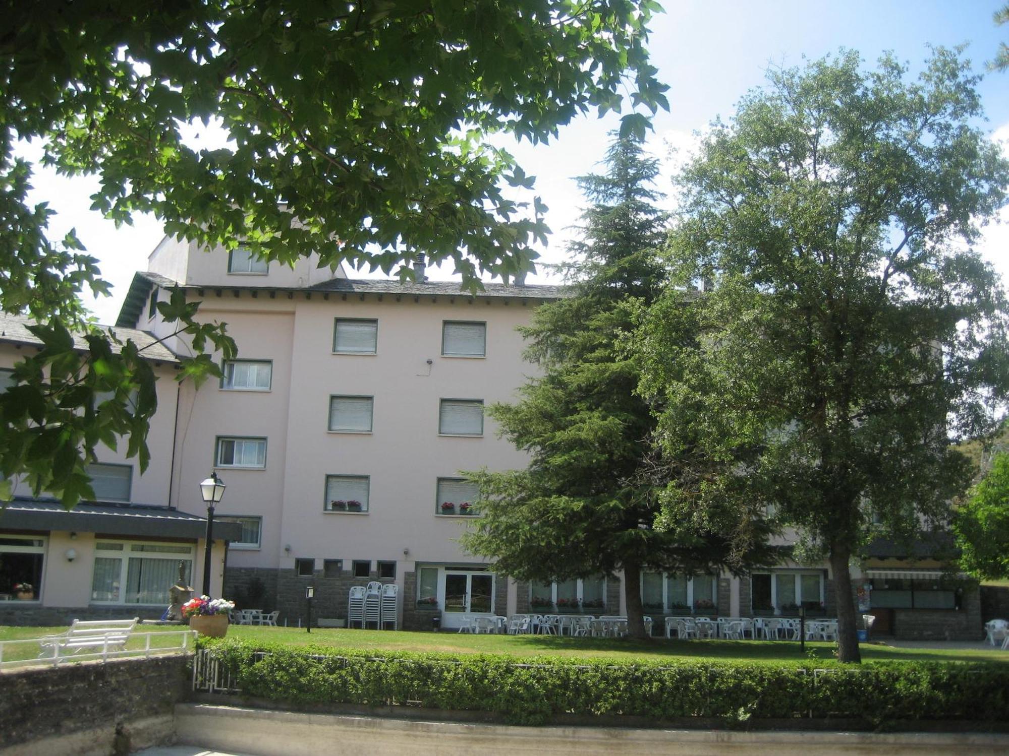 Hotel La Pardina Sabiñánigo Eksteriør bilde