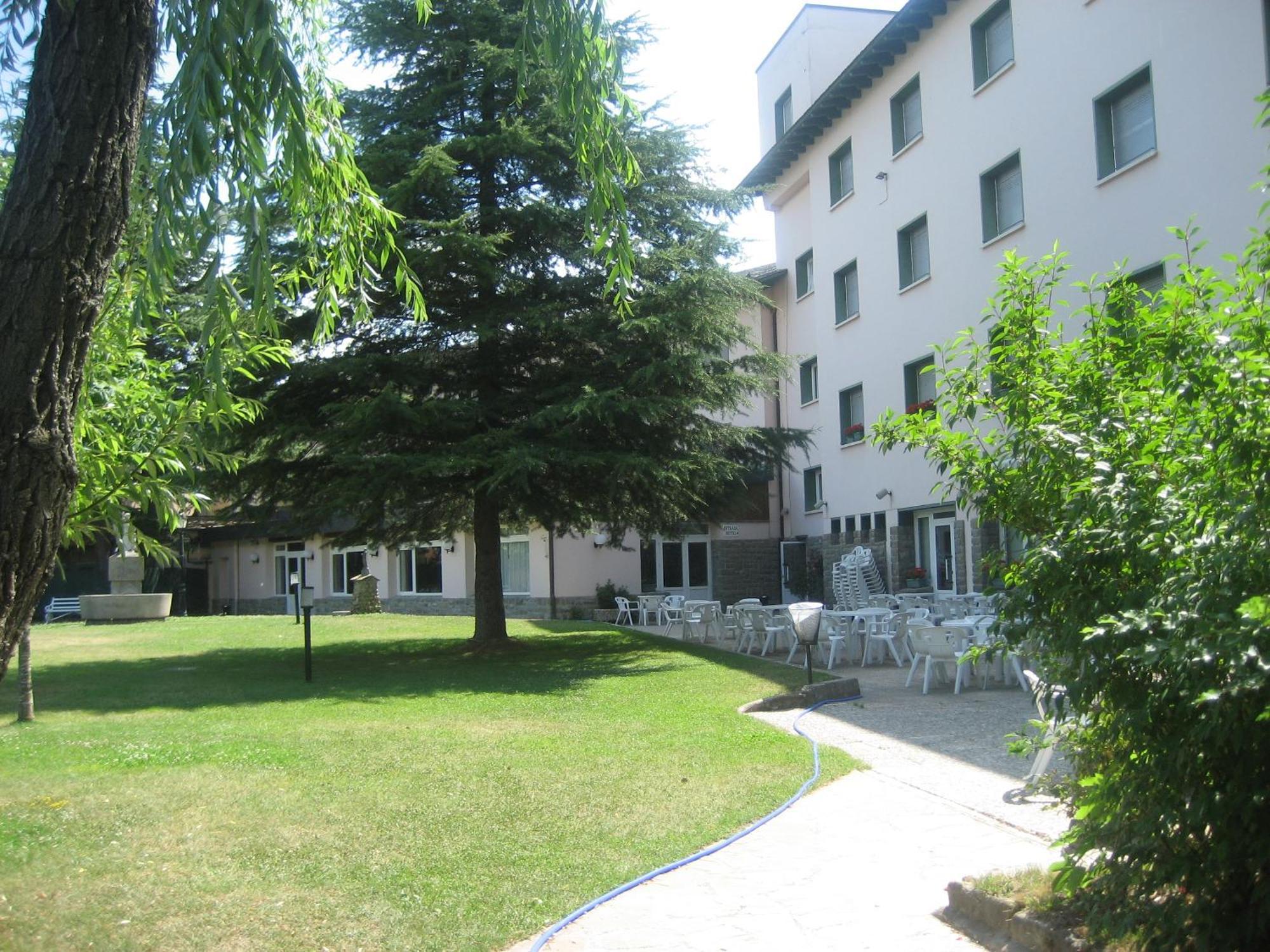 Hotel La Pardina Sabiñánigo Eksteriør bilde