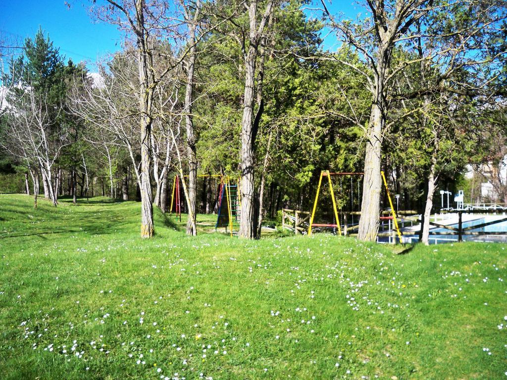 Hotel La Pardina Sabiñánigo Eksteriør bilde