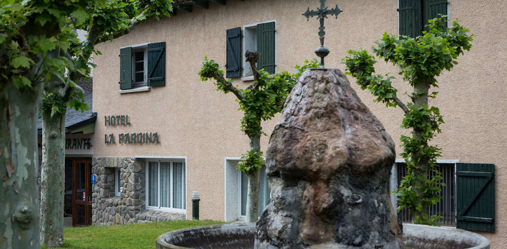 Hotel La Pardina Sabiñánigo Eksteriør bilde